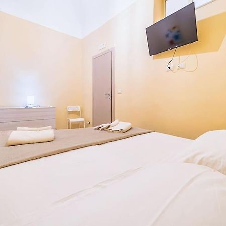 Centro- Benedettini'S Apartament カターニア エクステリア 写真