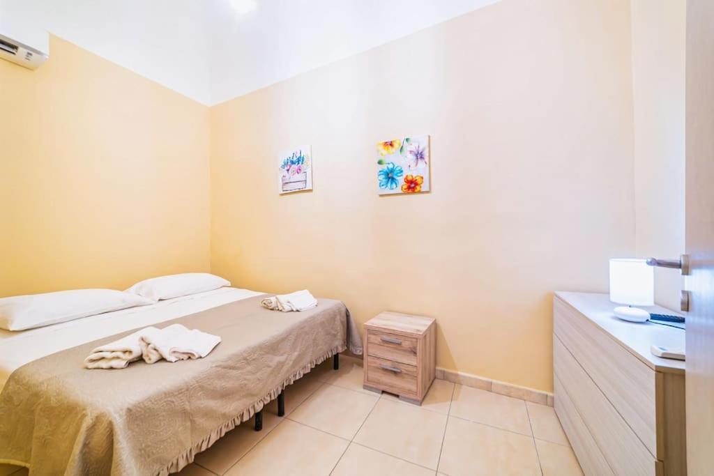 Centro- Benedettini'S Apartament カターニア エクステリア 写真